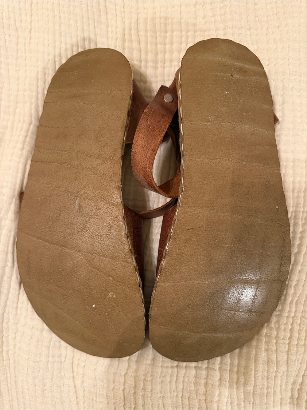 Handmade Brown Leather Women's Ankle-Strap Flats - Picture 3 of 6